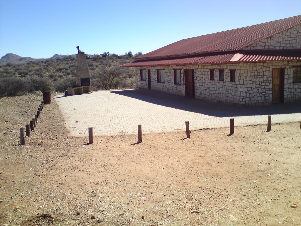 Murangi Travel Lodge Windhoek Exterior photo