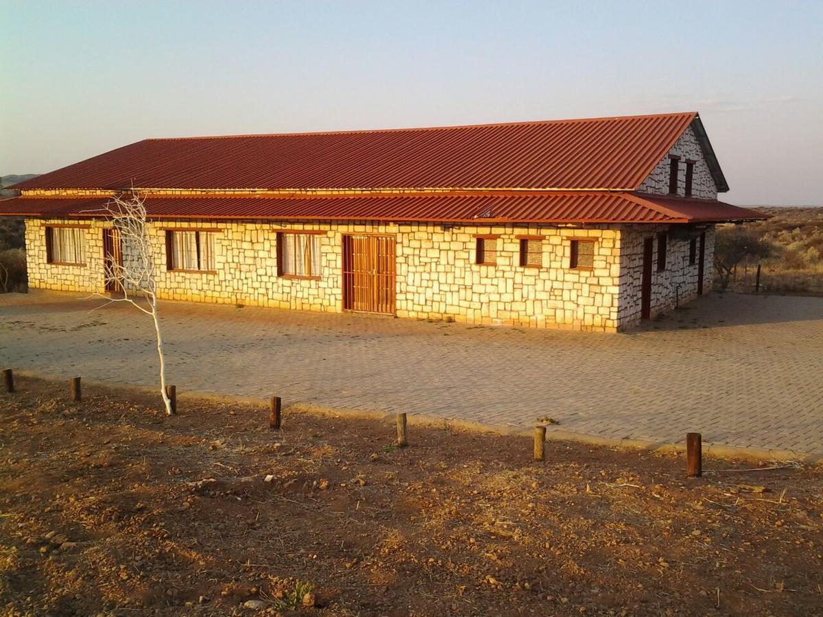 Murangi Travel Lodge Windhoek Exterior photo